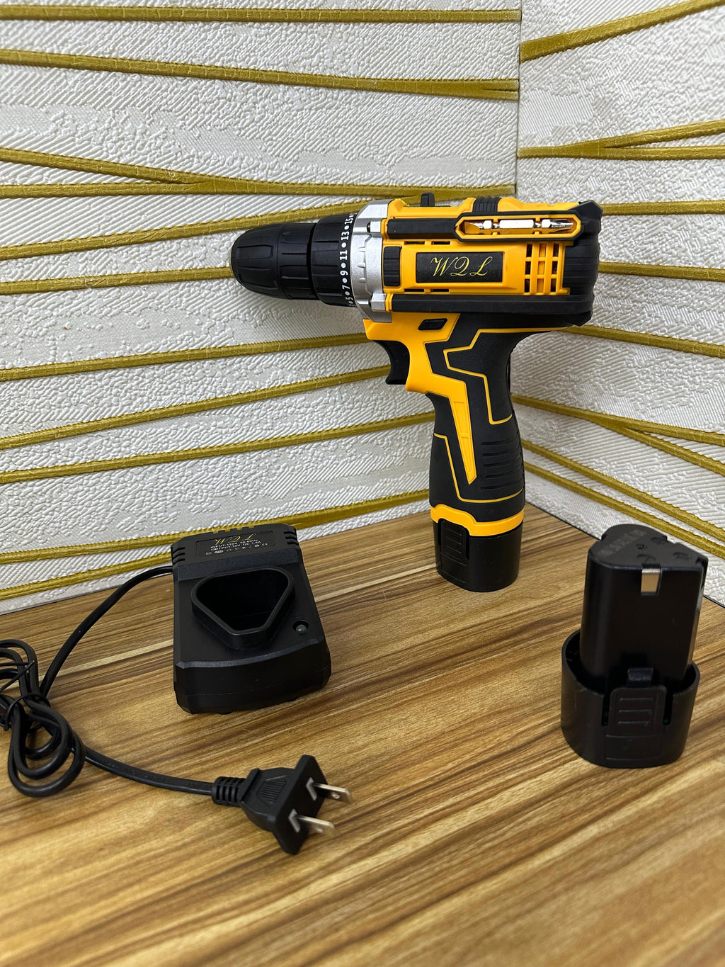 kit Taladro Destornillador RecargableWQL